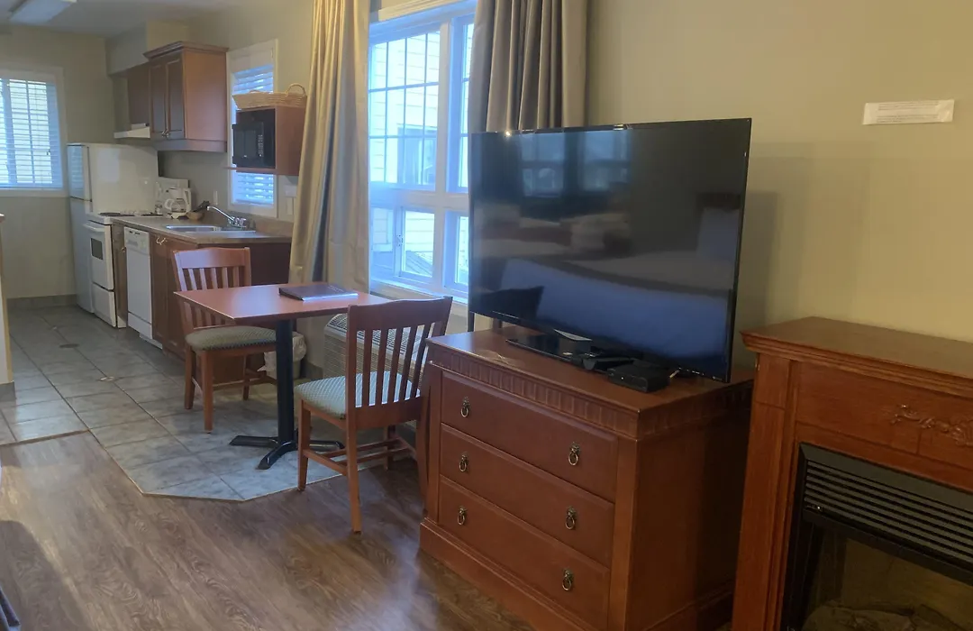 Hotel&Suites Les Laurentides-1
