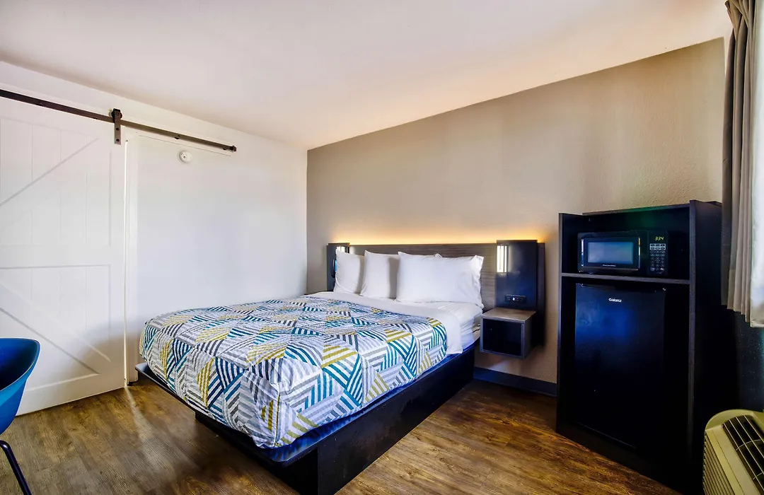 Motel 6-Jackson, Ms-1