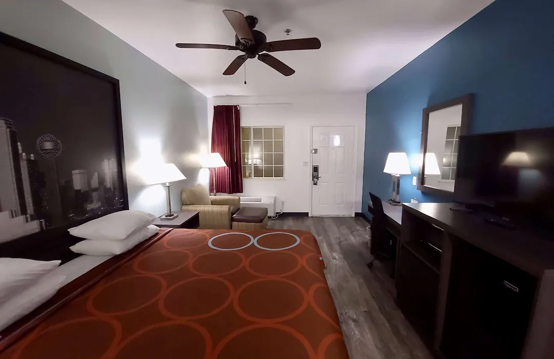 Scottish Inns & Suites Forney-1