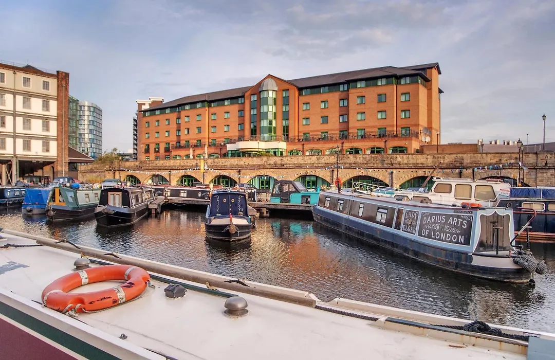 Sandman Signature Sheffield Quays Hotel-1