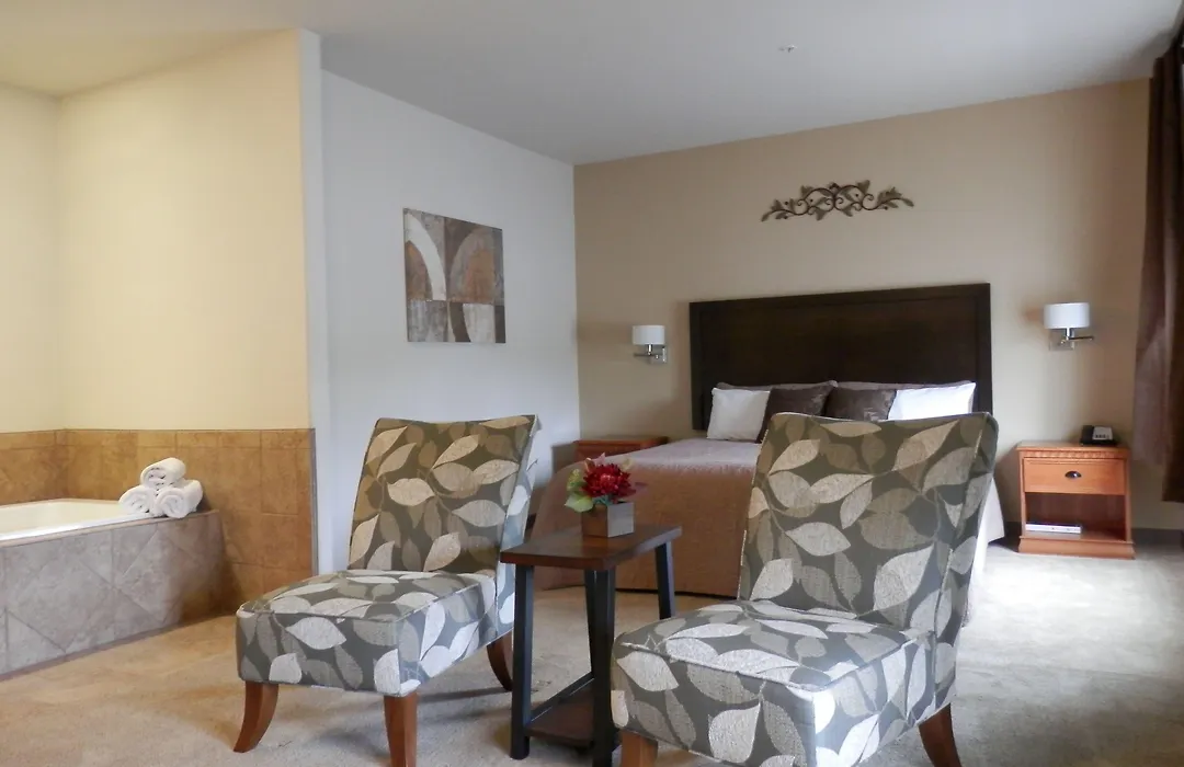 Grand View Inn & Suites-1