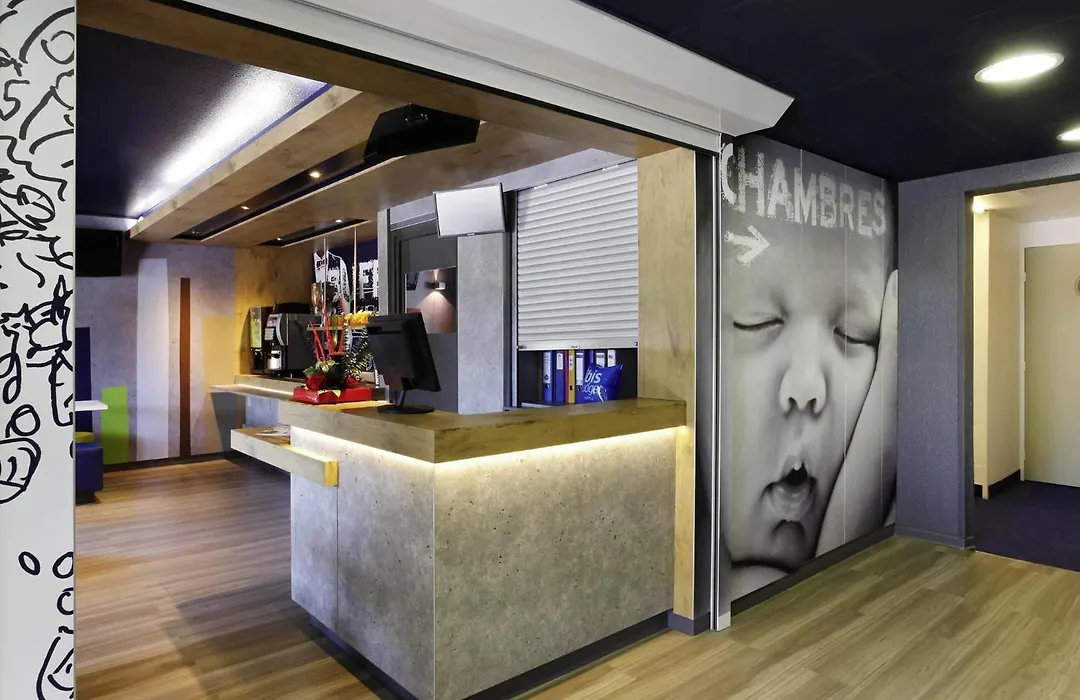 IBIS Budget Aix en Provence Est Le Canet-1