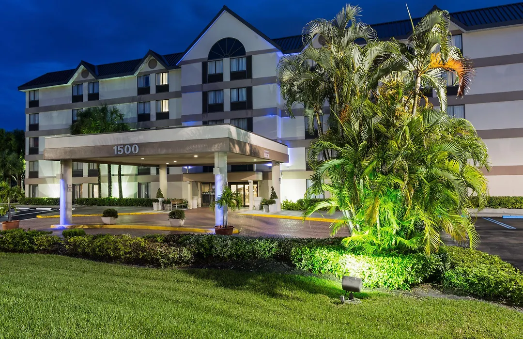 Holiday Inn Express Fort Lauderdale North - Executive Airport By Ihg-1