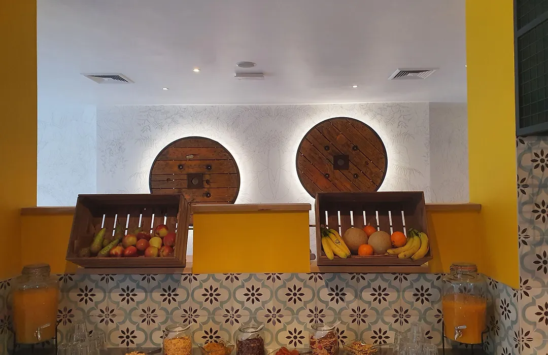 B&B Hotel Mons Gare-1