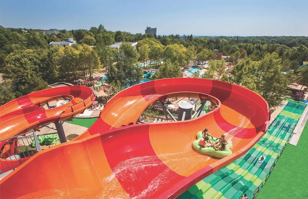 Vita Park Hotel & Aqua Park-1