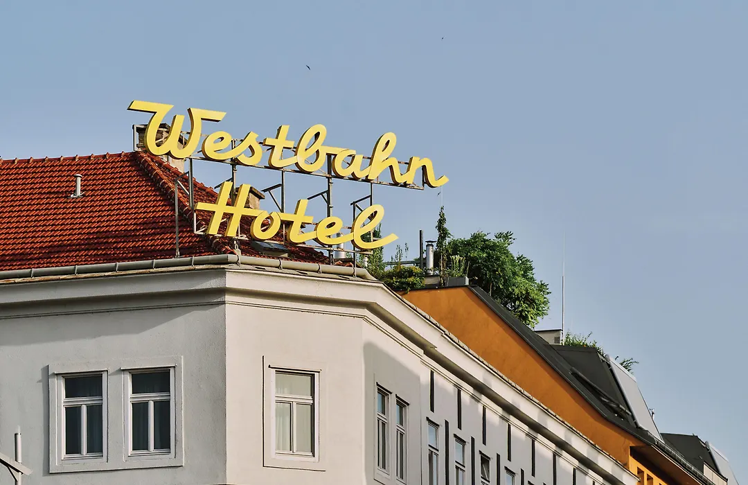 Hotel Westbahn-1