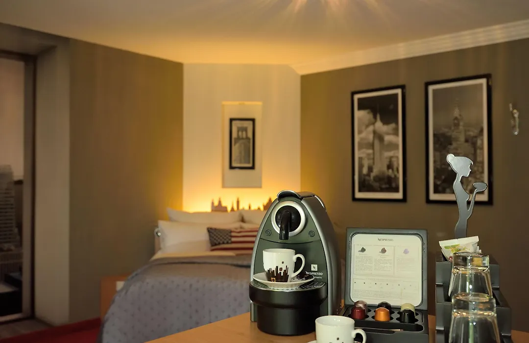 Block Hotel & Living-1