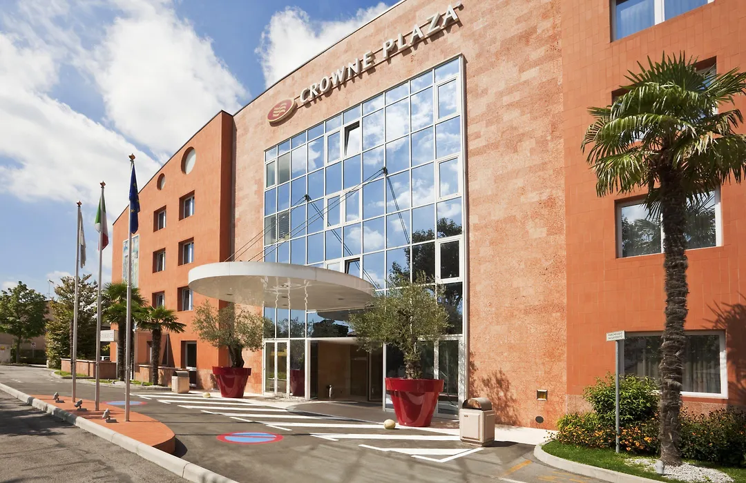 Crowne Plaza Venice East By Ihg-1