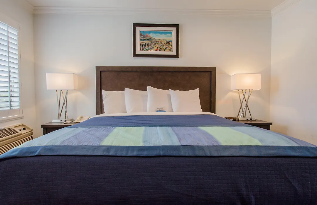 Continental Inn-1