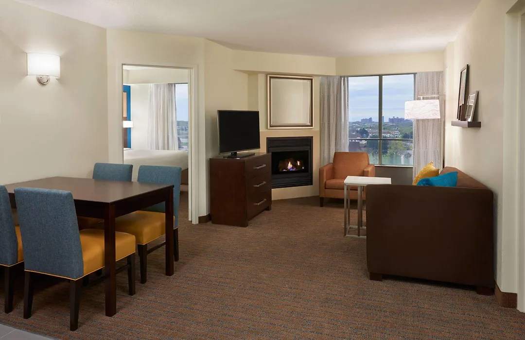Residence Inn By Marriott Toronto Airport-1