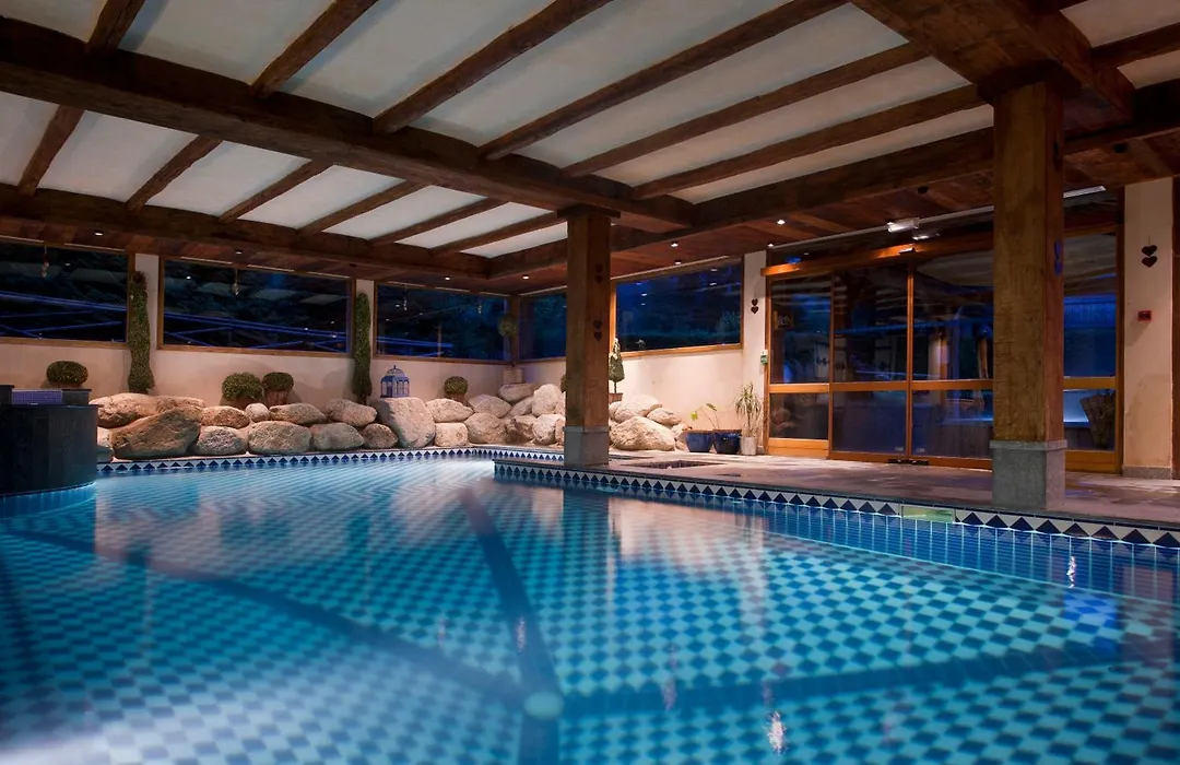 Les Grands Montets Hotel&Spa-1
