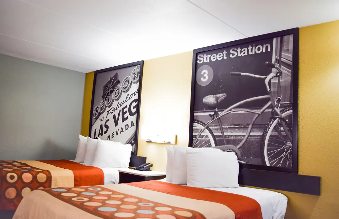 Super 8 By Wyndham Raleigh Downtown-1