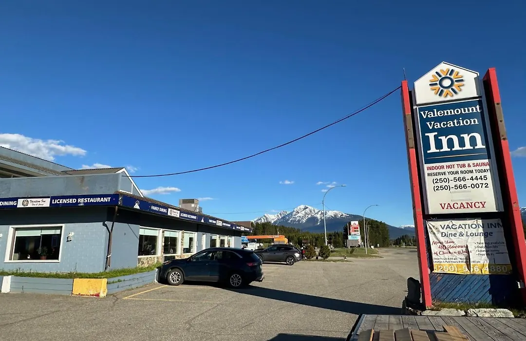 Valemount Vacation Inn-1