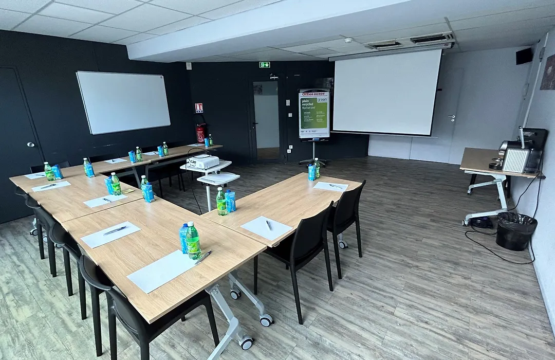 Tulip Hotels & Residences - Marne-La-Vallee Torcy-1