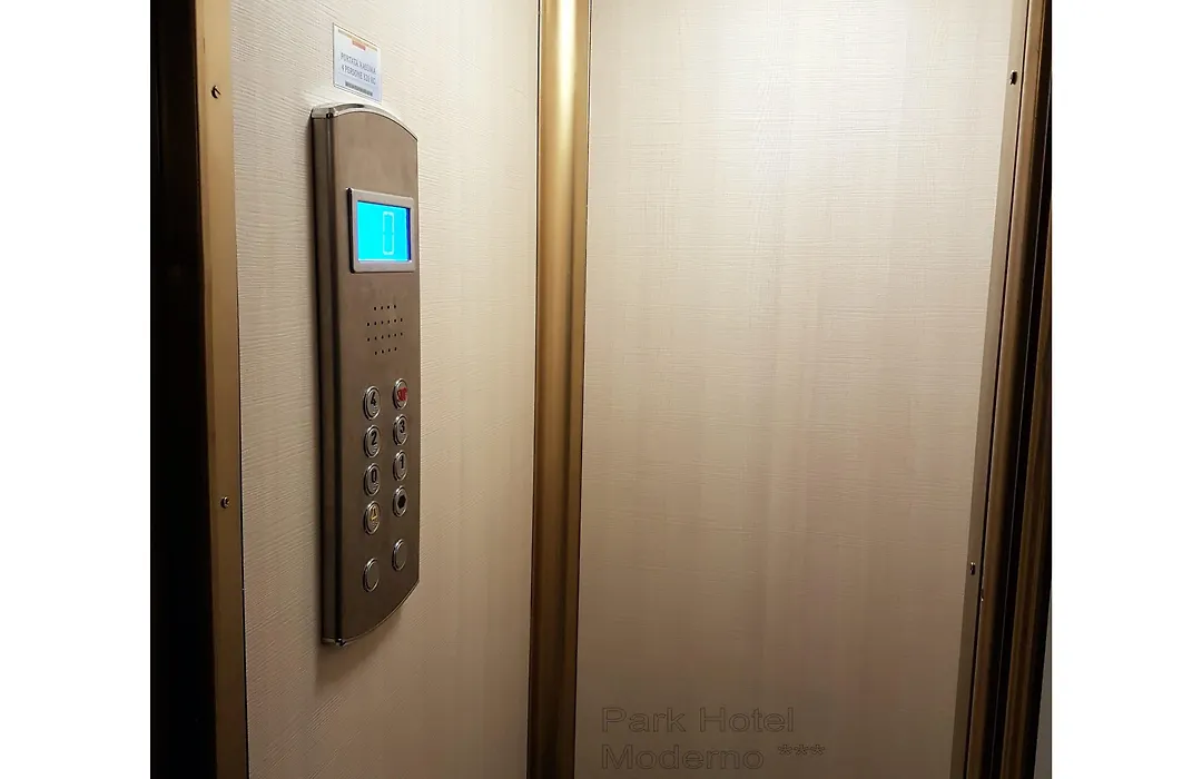 Park Hotel-1