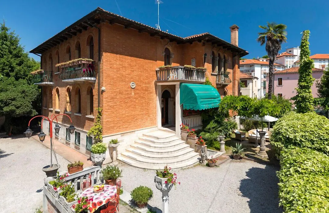 Villa Albertina-1