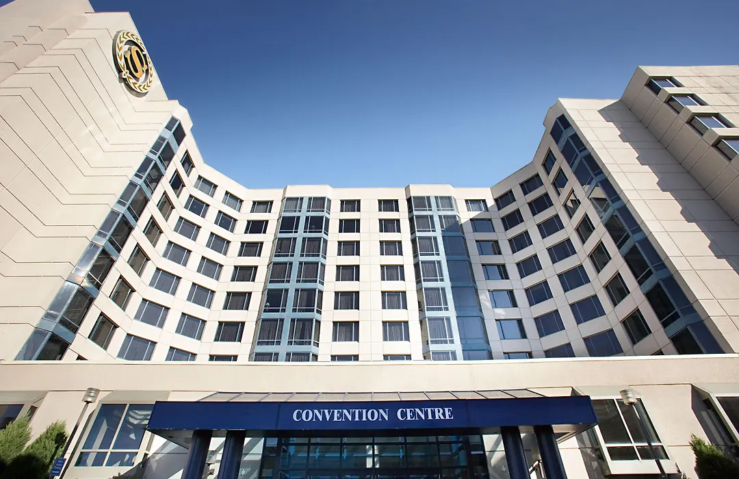 Sheraton Parkway Toronto North Hotel & Suites-1