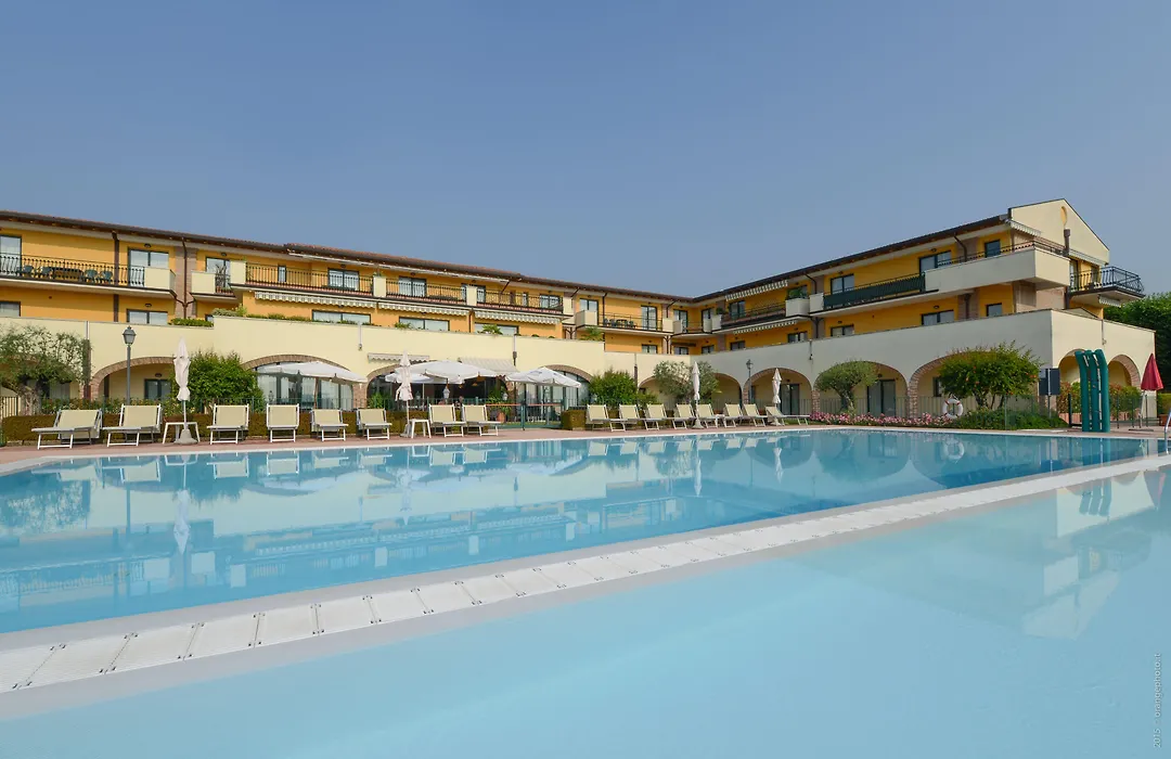 Le Terrazze Sul Lago Hotel & Residence-1