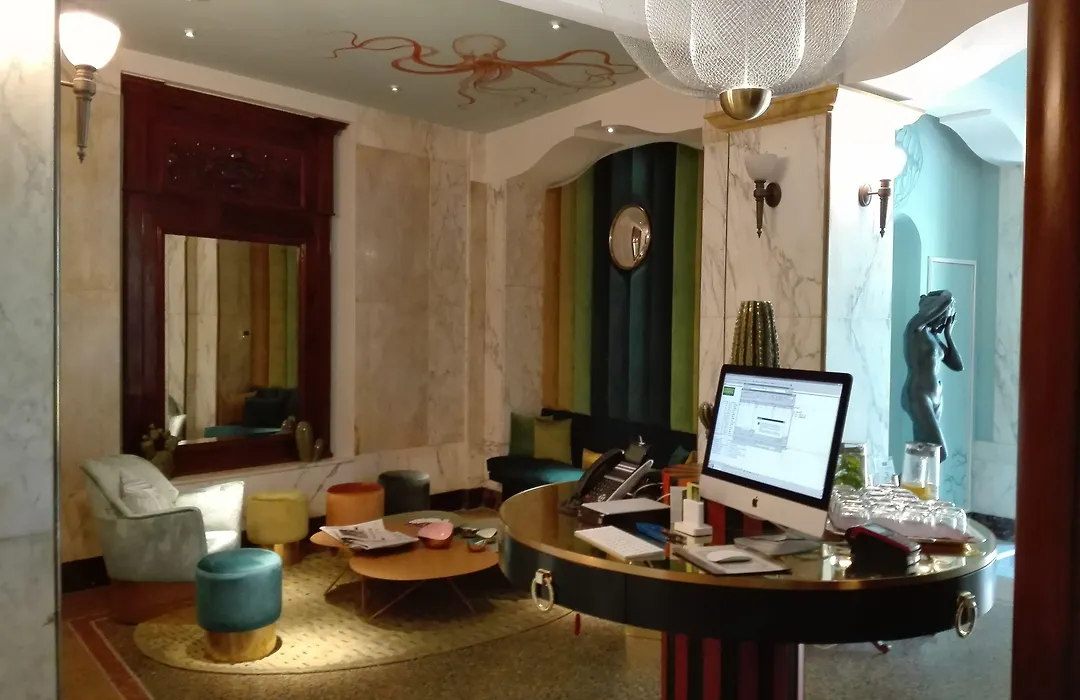 Hotel Continental Genova-1