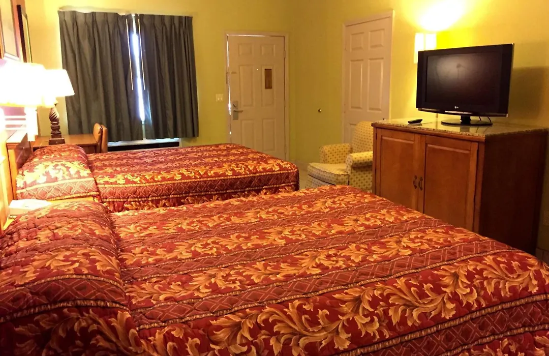 Boca Chica Inn And Suites-1