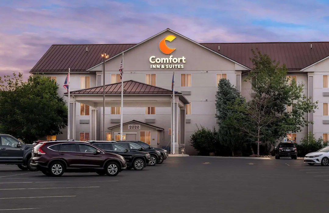 Comfort Inn & Suites Riverton-1