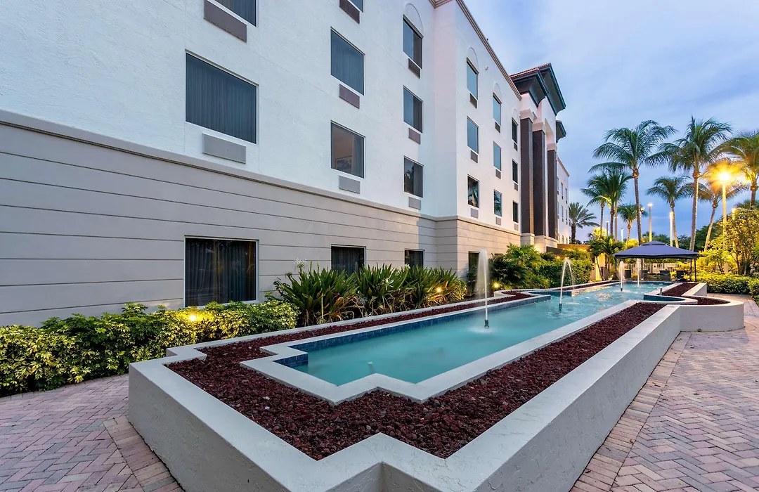 Hampton Inn & Suites Wellington-1