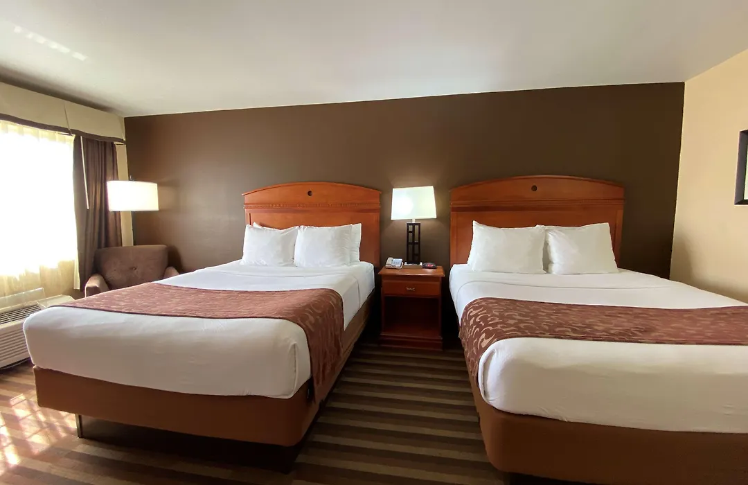 Best Western Manhattan Inn-1
