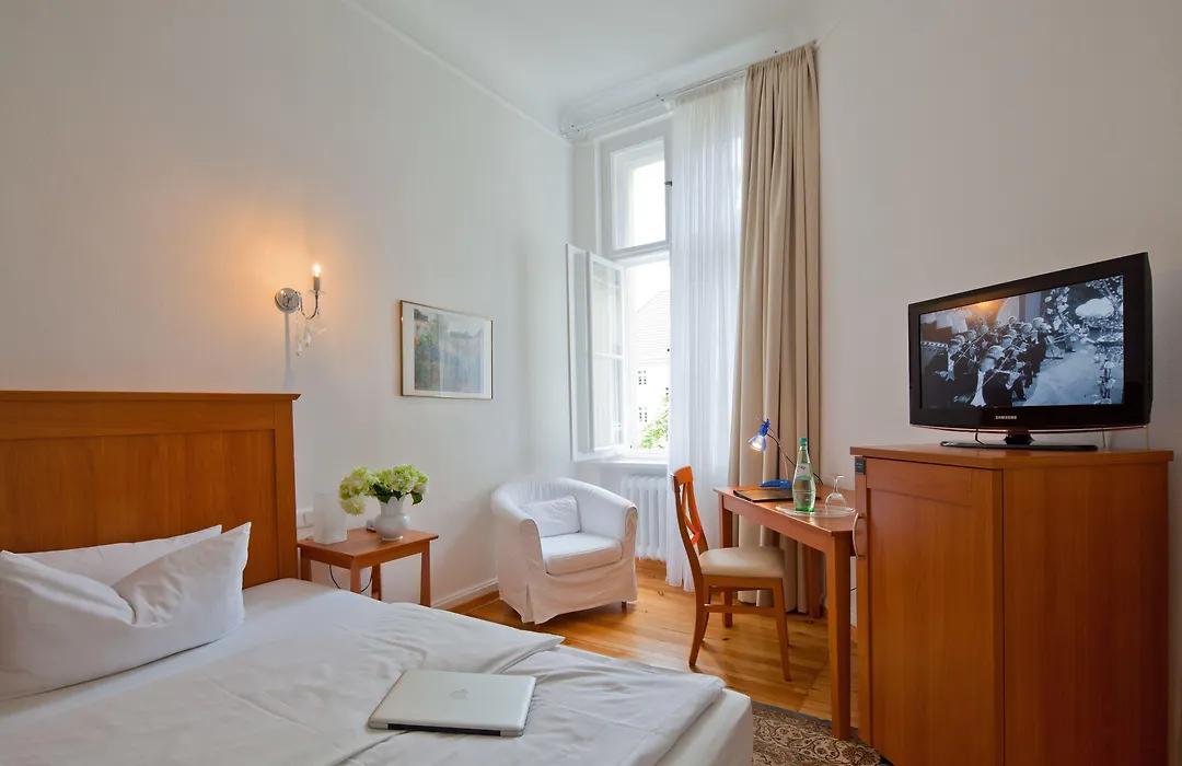 Hotel Brandies an der Messe-1