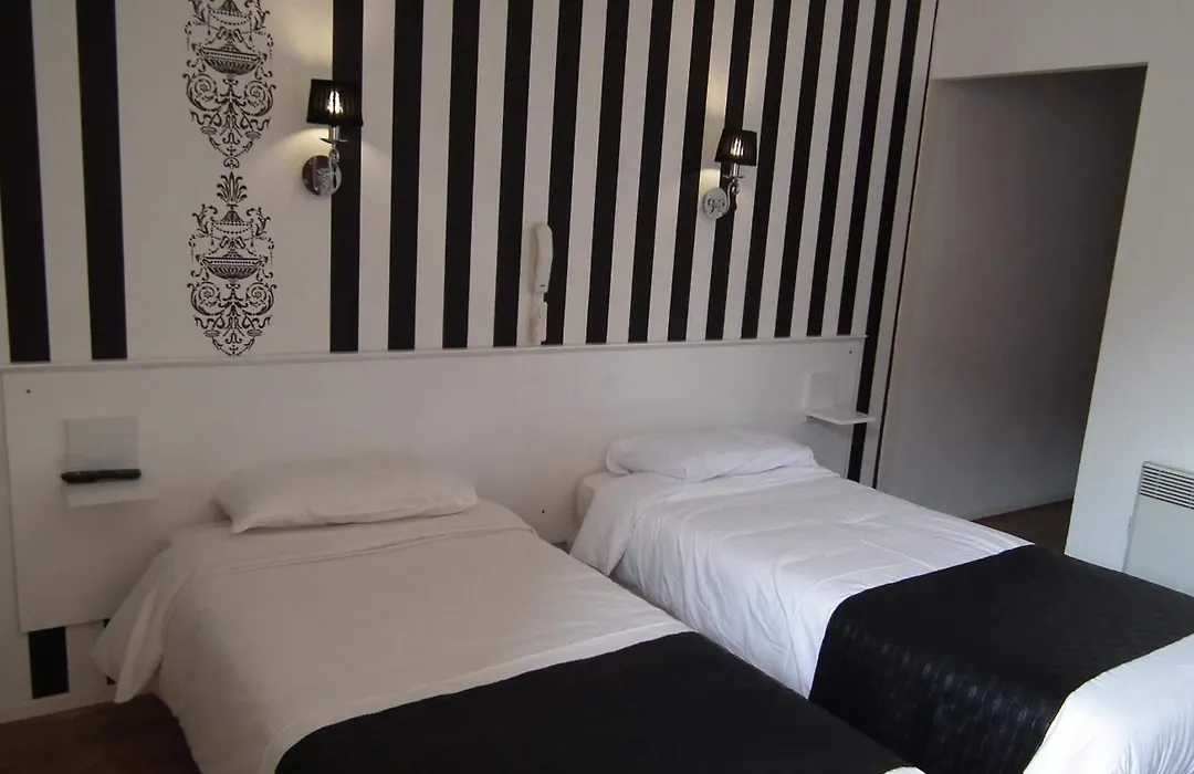Hôtel des Pays Bas-1