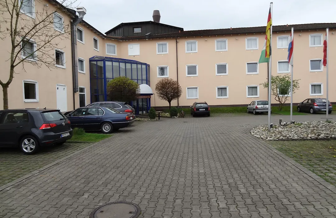 Plaza Hotel Mühldorf-1