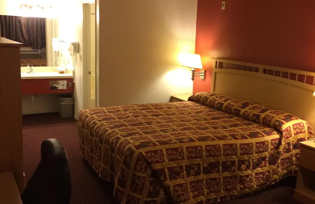 Value Inn & Suites-1