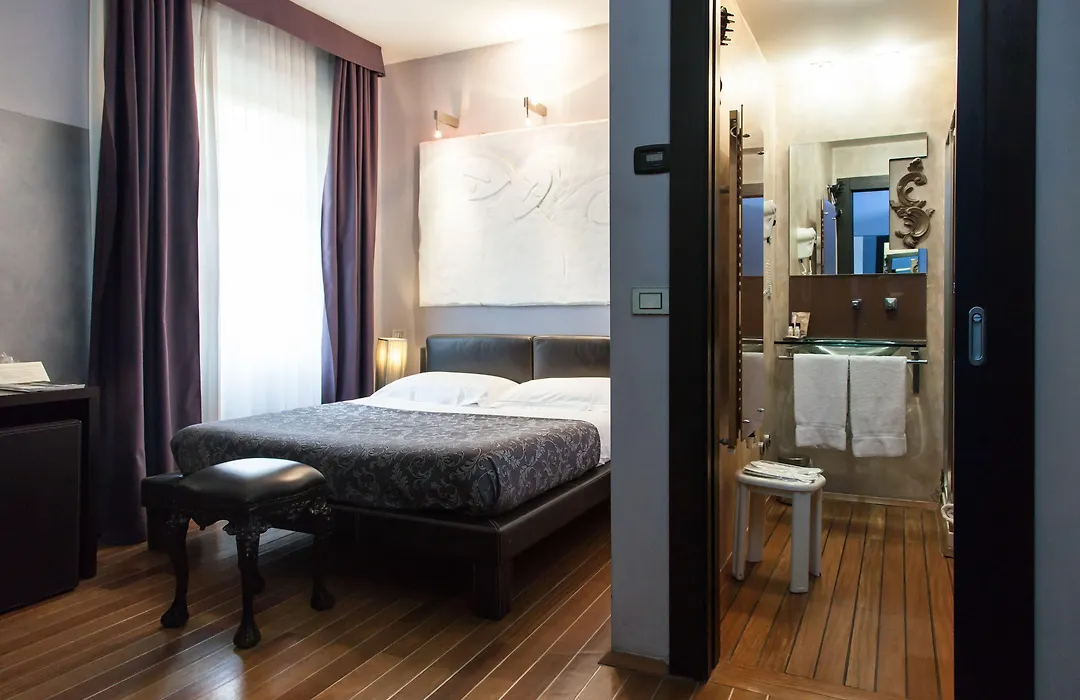 Borghese Palace Art Hotel-1