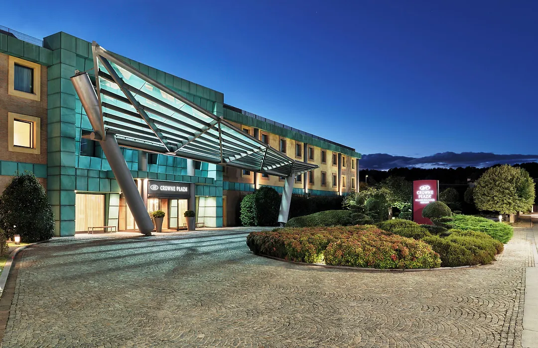Crowne Plaza Milan - Malpensa Airport By Ihg-1