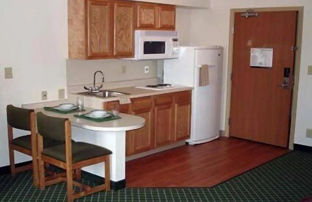 Birch Hill Suites Dayton-Wp Afb-1