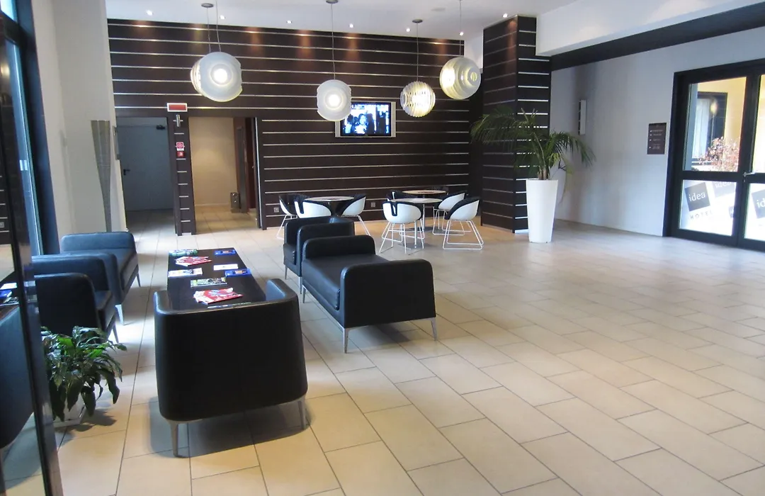 Ih Hotels Milano Gioia-1