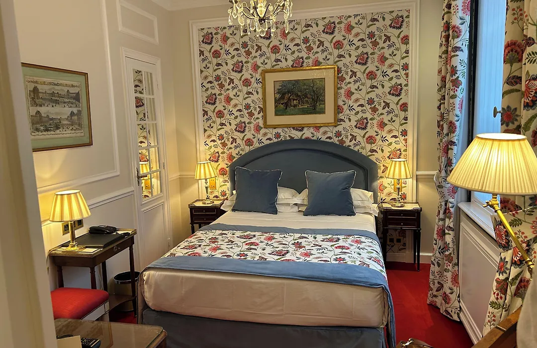 Hotel Duc De St-Simon-1