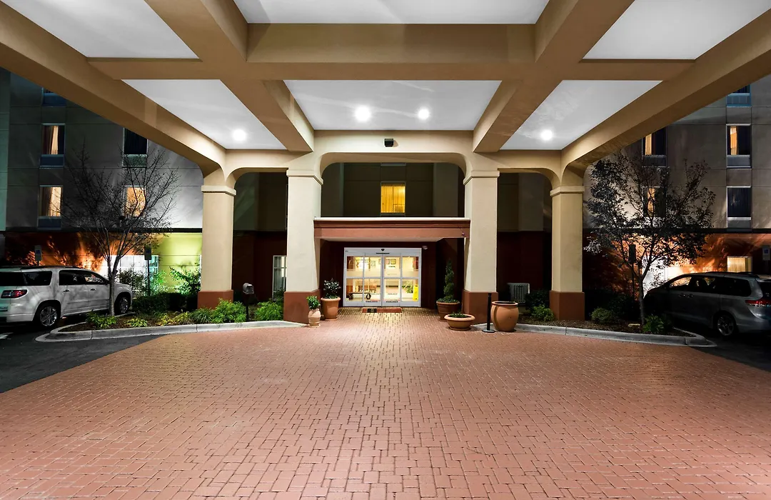 Hampton Inn Statesville-1