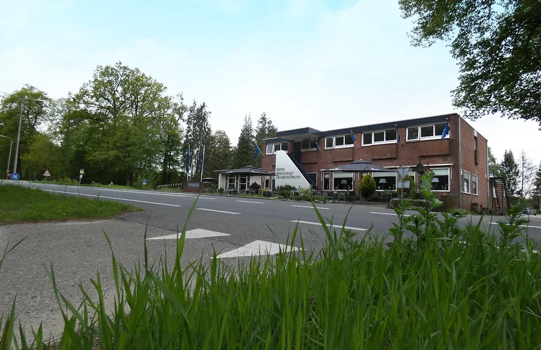 Hotel de Grote Zwaan-1