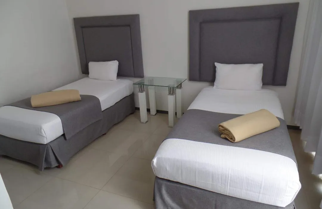 Hotel Suites Bernini-1