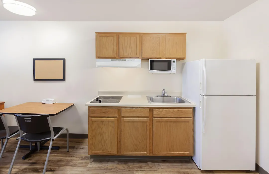 Woodspring Suites Des Moines Pleasant Hill-1