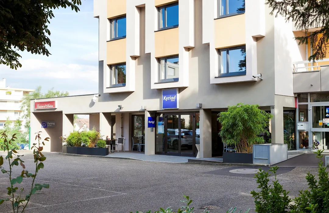 Kyriad Hotel Strasbourg Lingolsheim-1