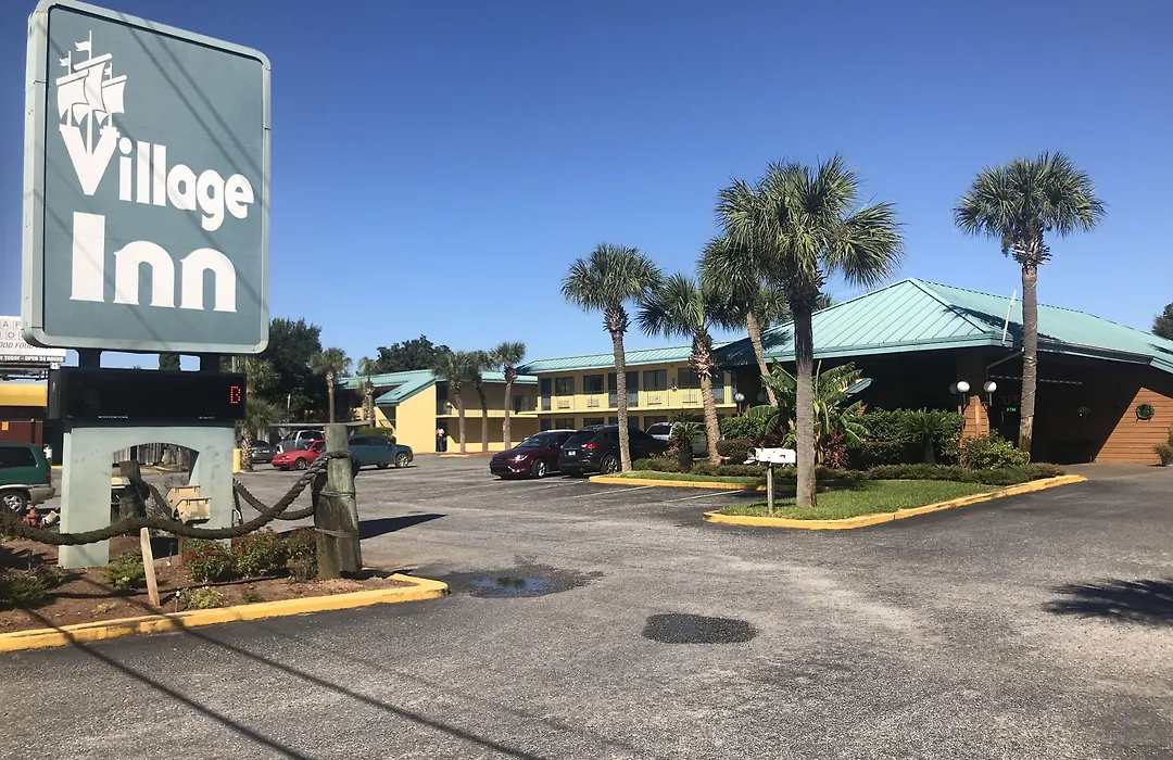 Village Inn Destin-1