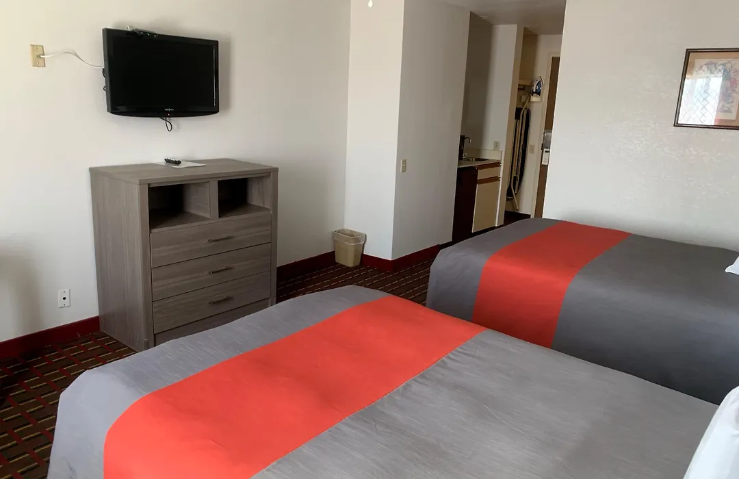 Guest House Inn Medical District Near Texas Tech Univ-1