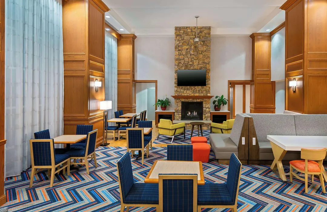Hampton Inn & Suites Murfreesboro-1