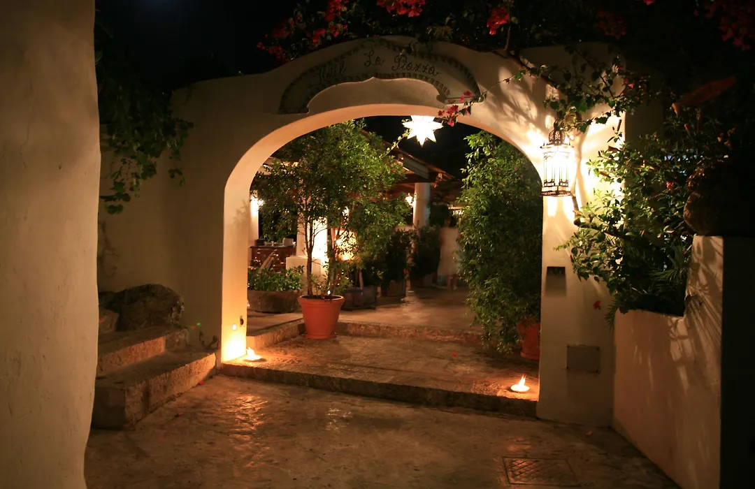 Hotel La Piazza-1