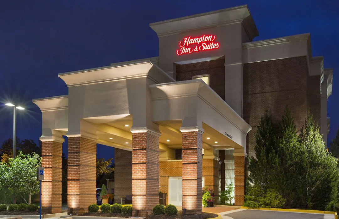 Hampton Inn & Suites Herndon-Reston-1