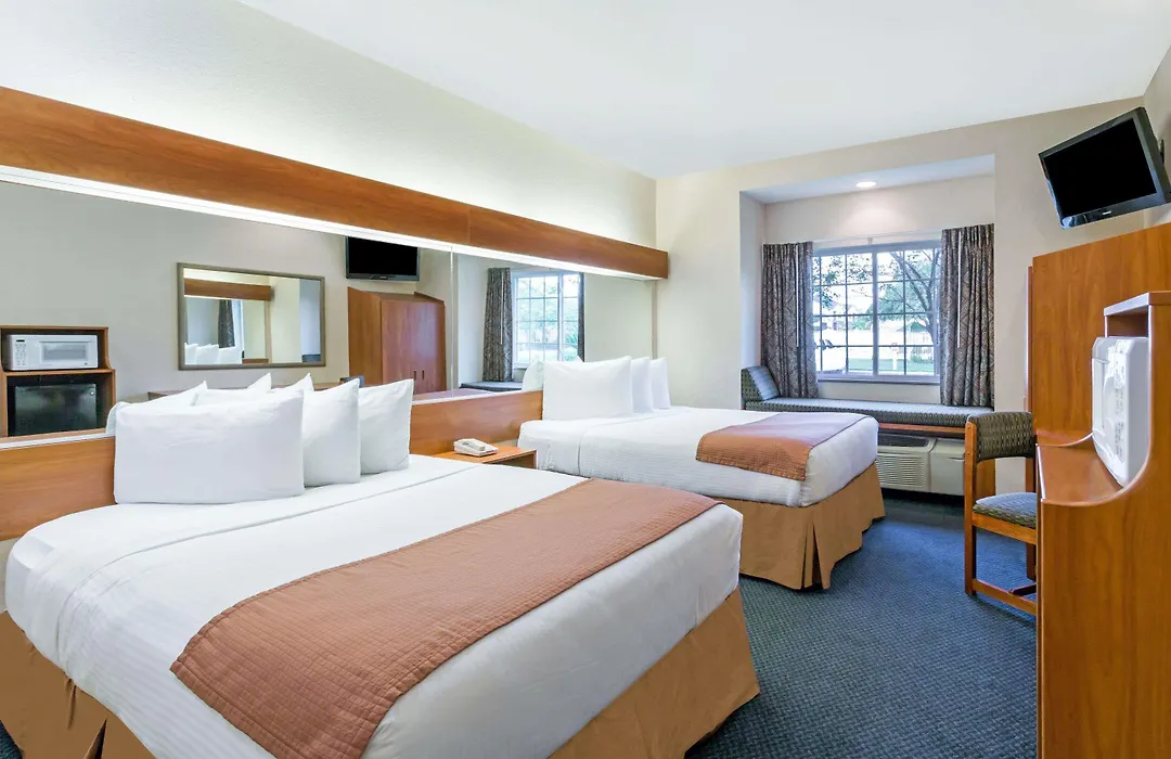 Microtel Inn & Suites By Wyndham Of Houma-1