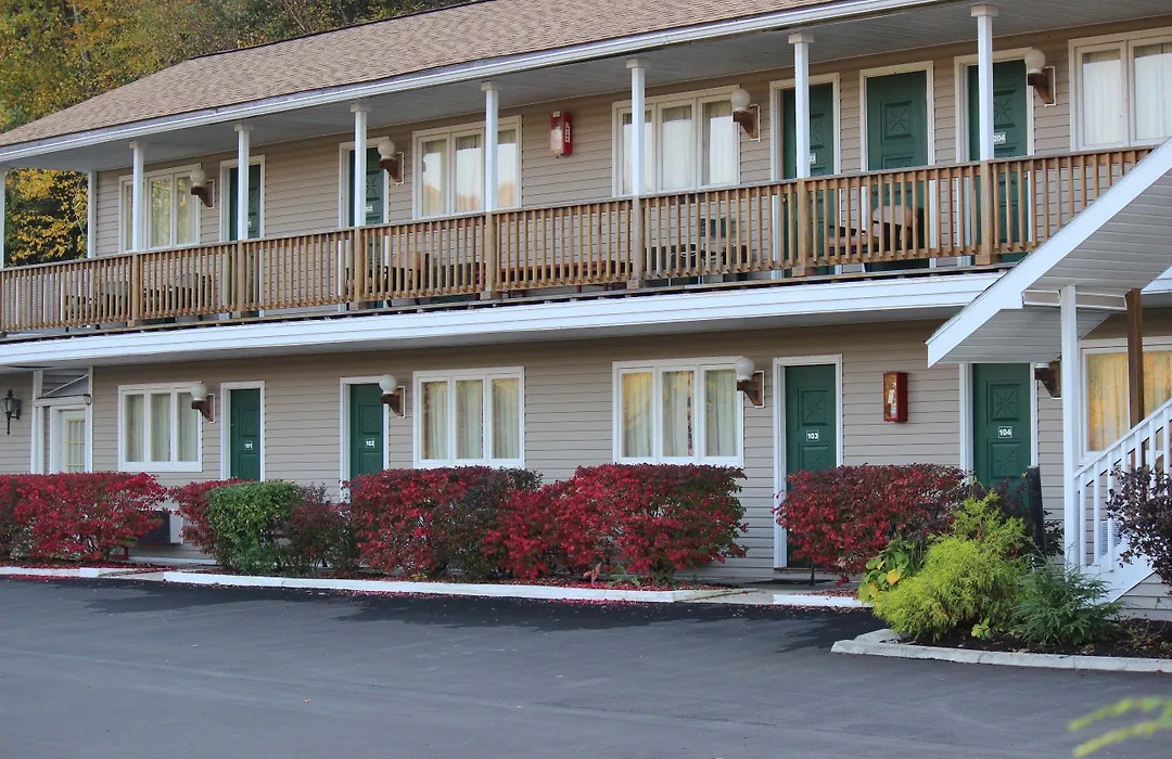 Berkshire Travel Lodge-1