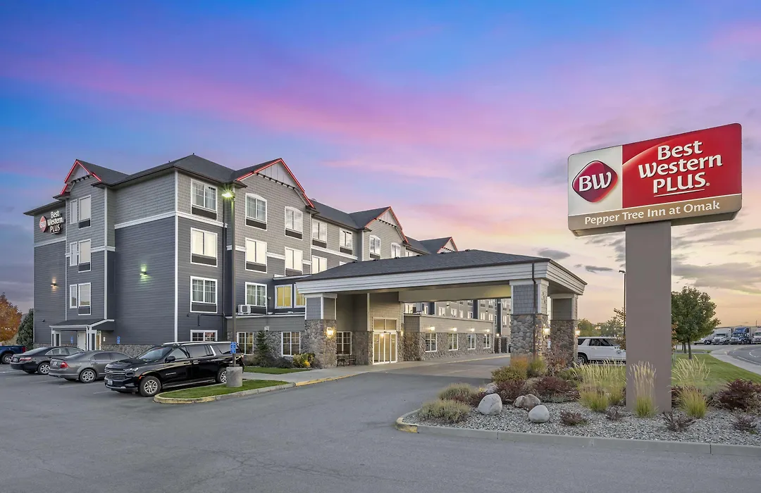 Best Western Plus Peppertree Inn At Omak-1