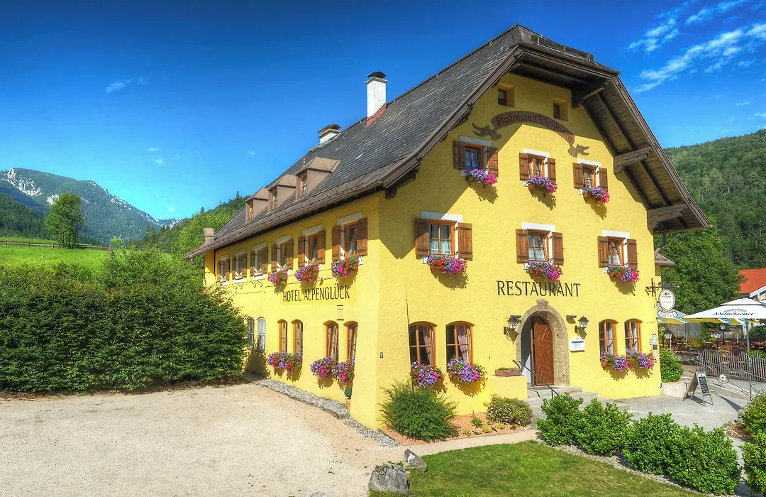 Deva Hotel Alpenglueck-1